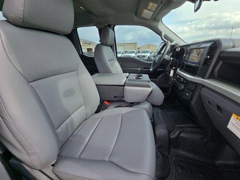 New 2026 Ford F350 XL w/ XL Driver Assist Package RWD image 10