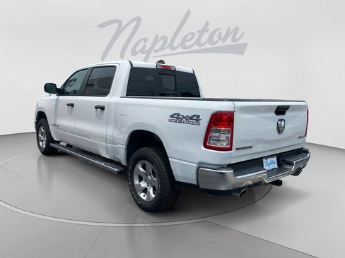 Used 2024 RAM 1500 Big Horn AWD/4WD image 3