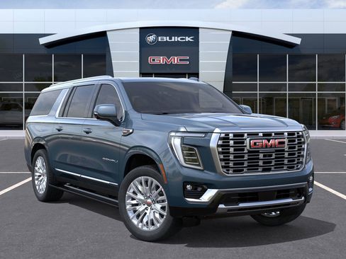 New 2026 GMC Yukon XL Denali w/ Sun & Power Step Package image 31