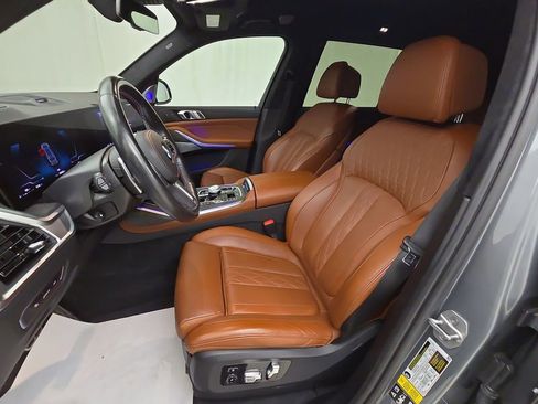 Certified 2024 BMW X7 M60i w/ Executive Package AWD/4WD image 12