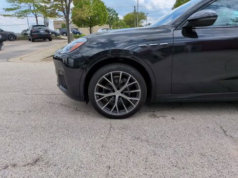 Used 2023 Maserati Grecale Modena AWD/4WD image 14