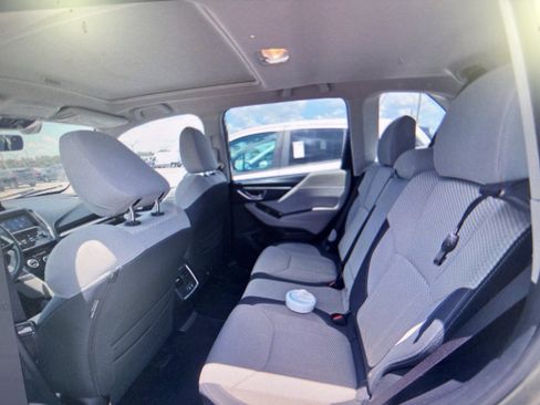 Used 2020 Subaru Forester Premium w/ Popular Package #1 AWD/4WD image 8