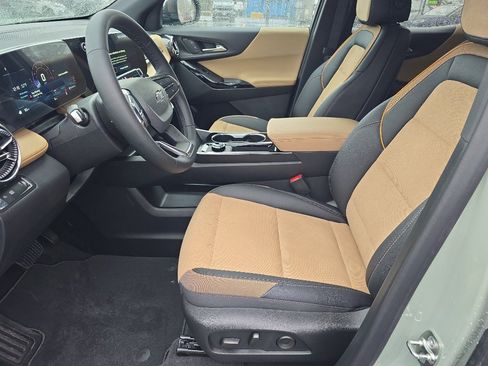 New 2026 Chevrolet Equinox ACTIV image 16