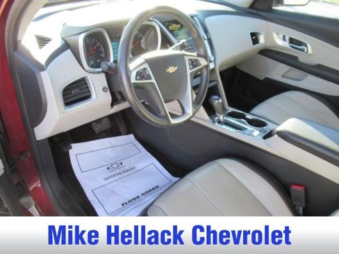 Used 2016 Chevrolet Equinox LTZ w/ Enhanced Convenience Package image 21