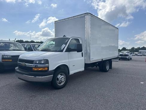 New 2024 Chevrolet Express 3500 w/ Power Convenience Package RWD image 2