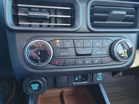 Used 2023 Ford Maverick Lariat w/ Lariat Luxury Package image 23