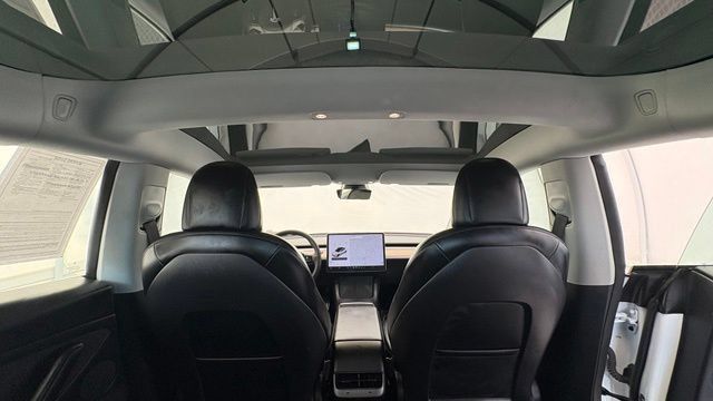 Used 2021 Tesla Model 3 Standard Range Plus RWD image 28