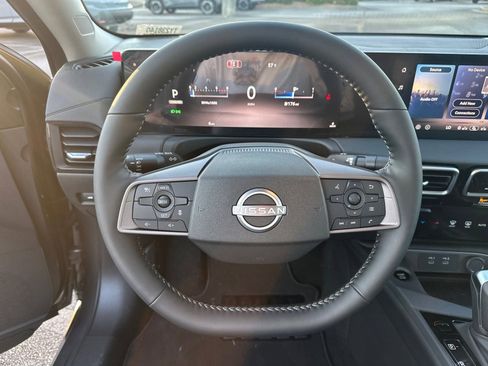 New 2026 Nissan Sentra SV w/ SV Convenience Package FWD image 23