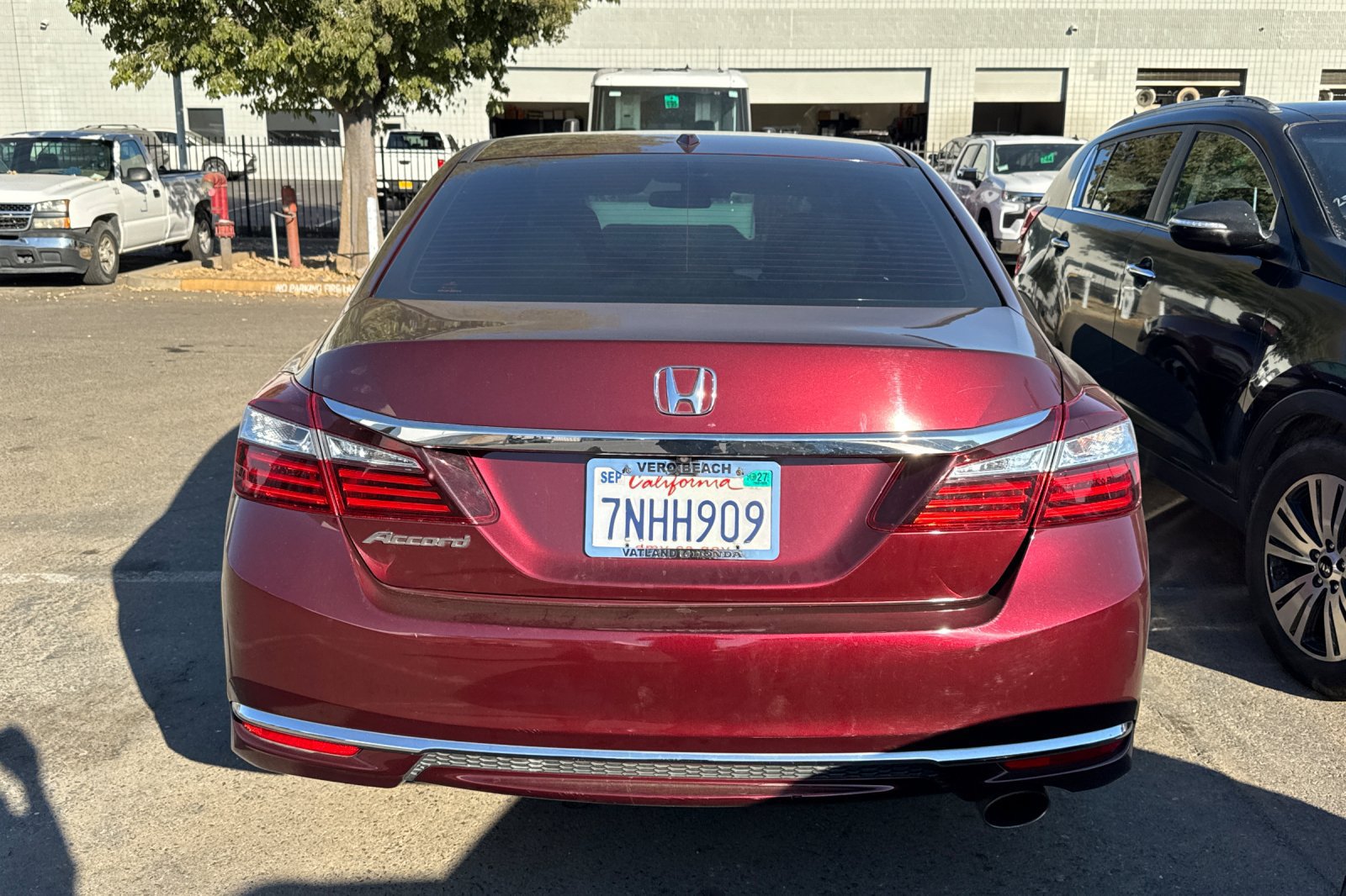 Used 2016 Honda Accord EX image 5