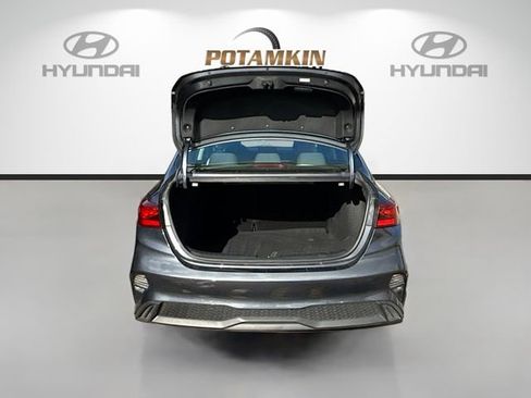 Used 2023 Kia Forte LXS w/ LXS Technology Package image 23