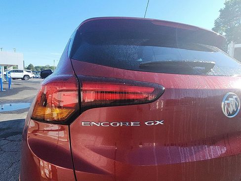 Used 2023 Buick Encore GX Select w/ Sport Touring Package FWD image 10