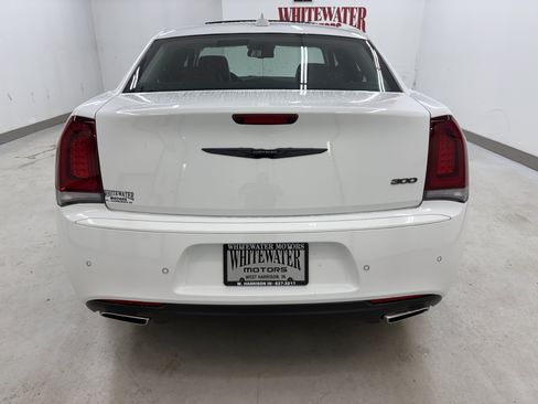 Used 2023 Chrysler 300 Touring L w/ Popular Equipment Group RWD image 3
