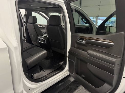 Used 2024 GMC Sierra 1500 Elevation w/ Elevation Premium Package AWD/4WD image 25