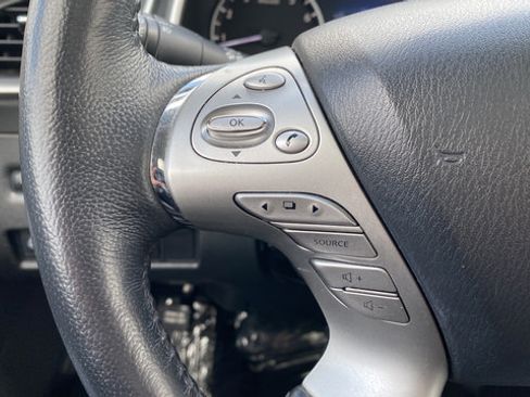 Used 2018 Nissan Murano Platinum AWD/4WD image 35
