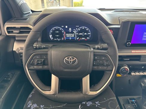 New 2026 Toyota Tacoma TRD Off-Road image 18