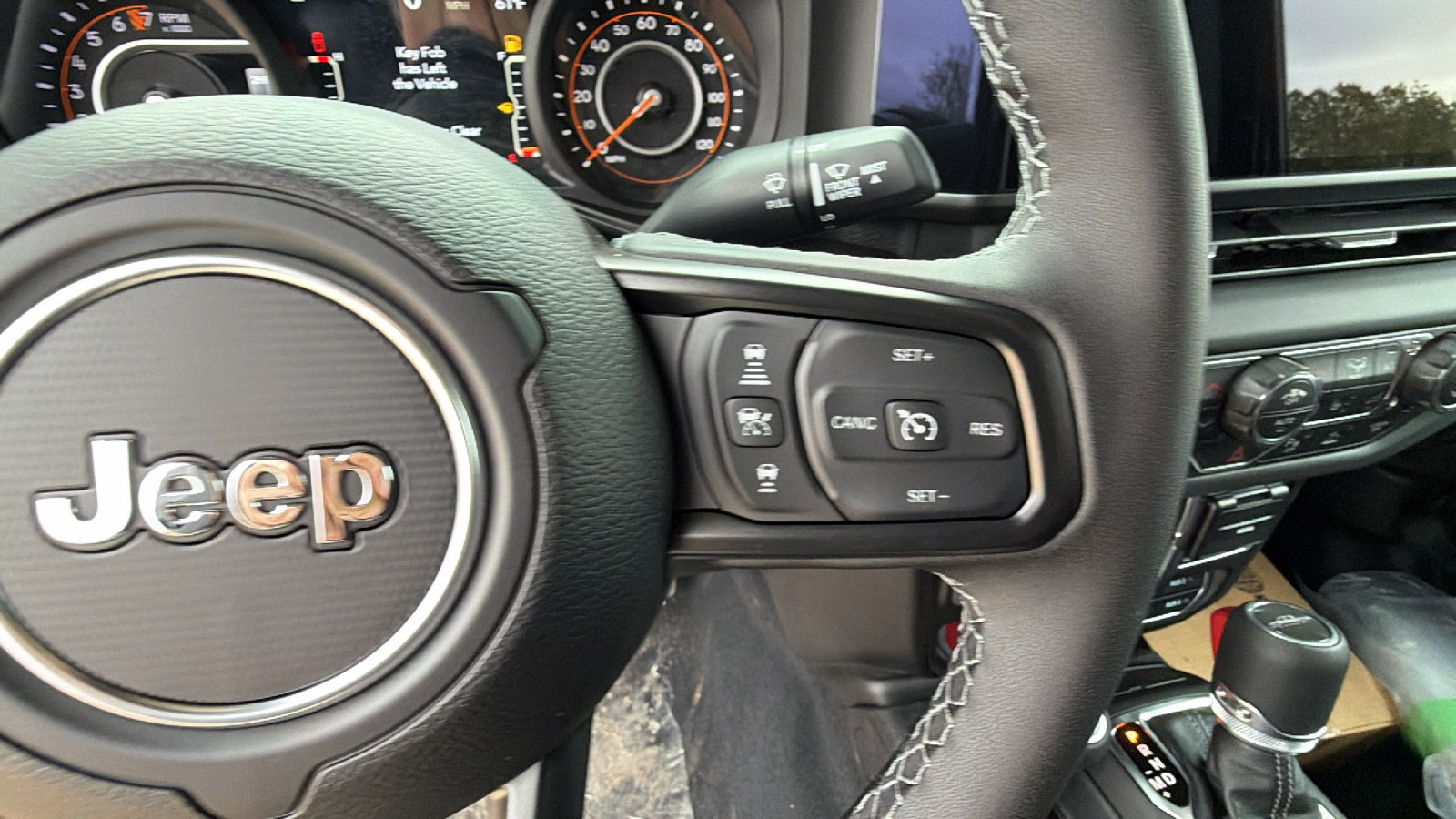 New 2026 Jeep Gladiator Rubicon AWD/4WD image 24