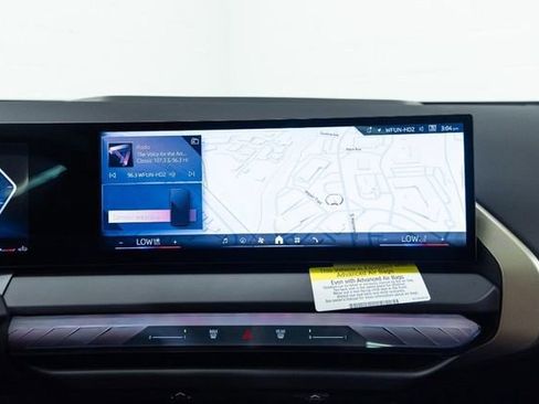 Used 2025 BMW X3 xDrive30i w/ Convenience Package image 21