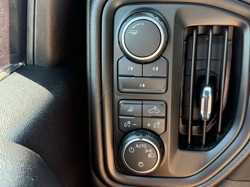 Used 2025 Chevrolet Silverado 2500 Custom w/ Custom Value Package AWD/4WD image 16