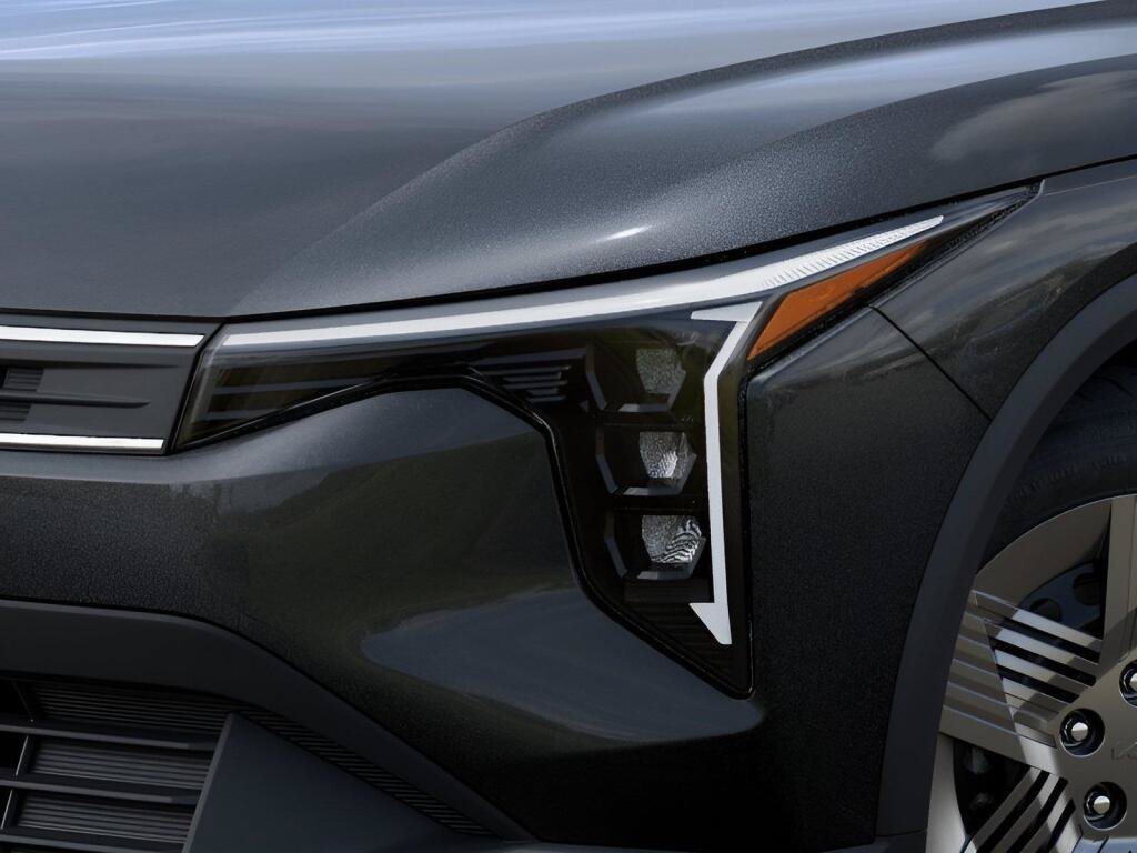 New 2026 Kia K4 FWD image 10