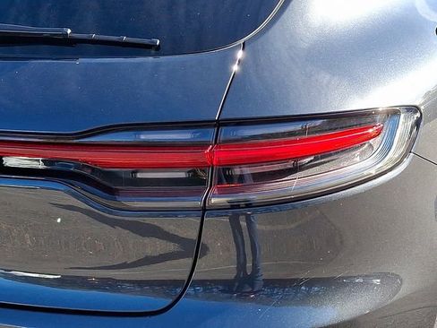 Used 2021 Porsche Macan S image 12