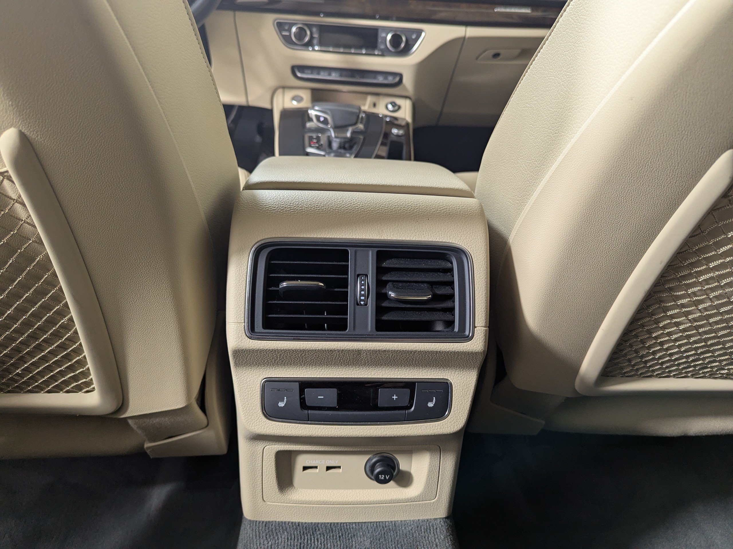 Used 2019 Audi Q5 2.0T Premium Plus w/ Premium Plus Package AWD/4WD image 12