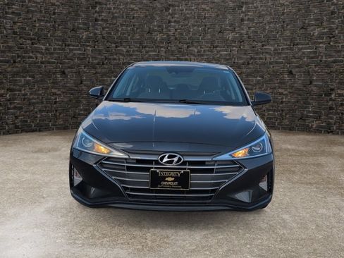 Used 2020 Hyundai Elantra SE FWD image 6