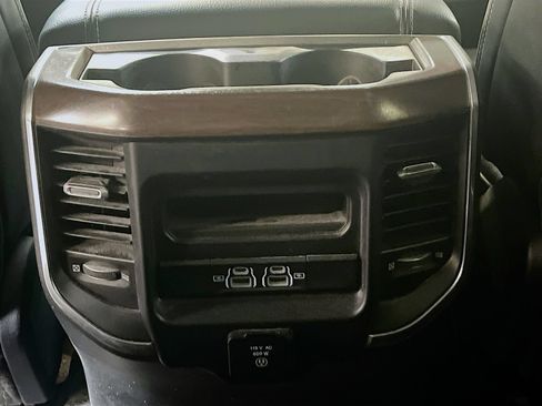 Used 2022 RAM 1500 Laramie AWD/4WD image 25