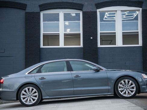 Used 2018 Audi A8 L 4.0T image 6