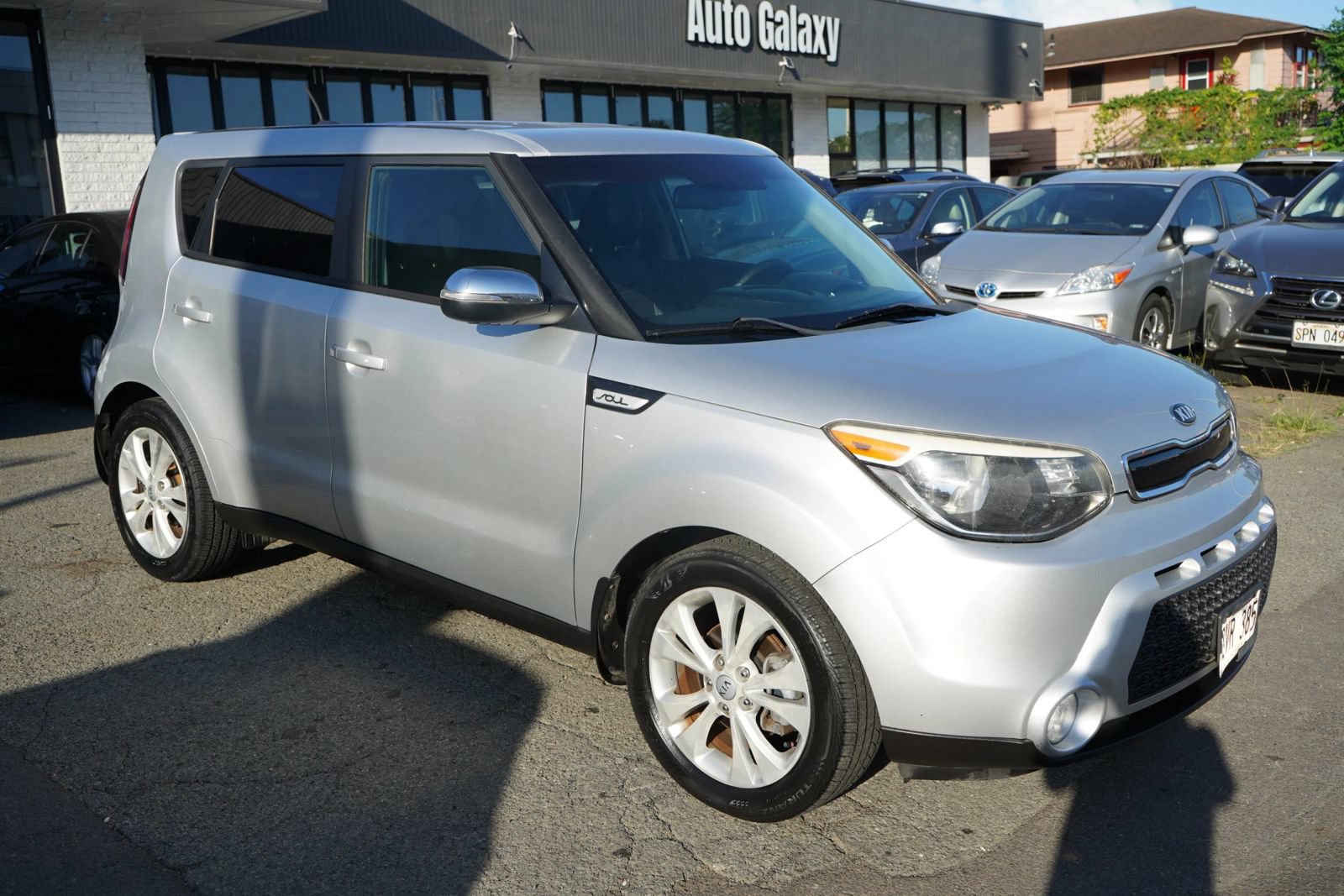 Used 2016 Kia Soul ! FWD image 3