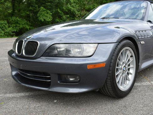 Used 2001 BMW Z3 3.0i image 13