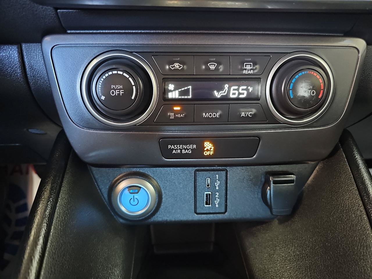 Used 2025 Nissan Leaf S FWD image 12