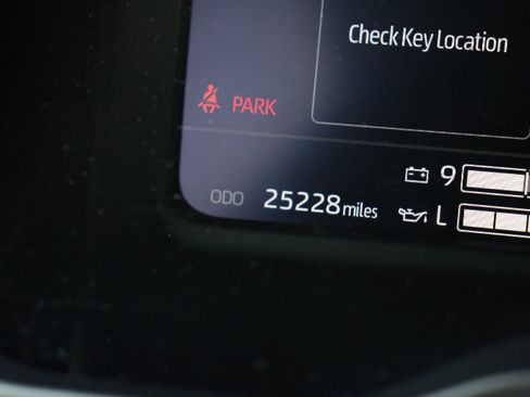 Certified 2024 Toyota Sequoia SR5 image 32