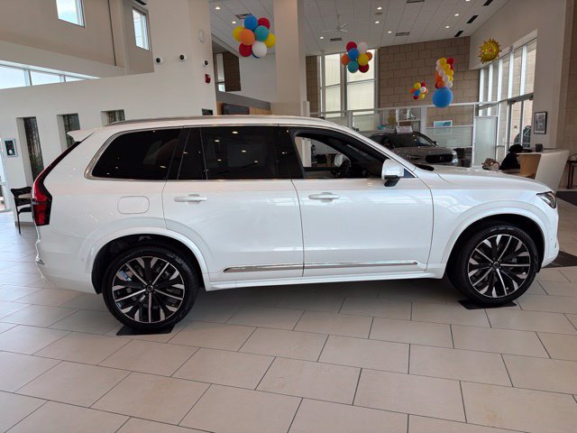 New 2026 Volvo XC90 T8 Plus w/ Protection Package Premier AWD/4WD image 2
