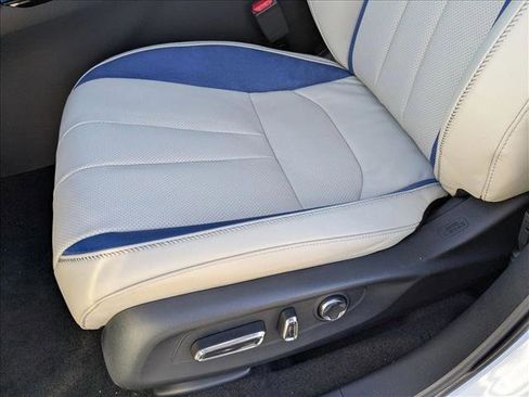 New 2025 Acura ADX A-Spec image 4