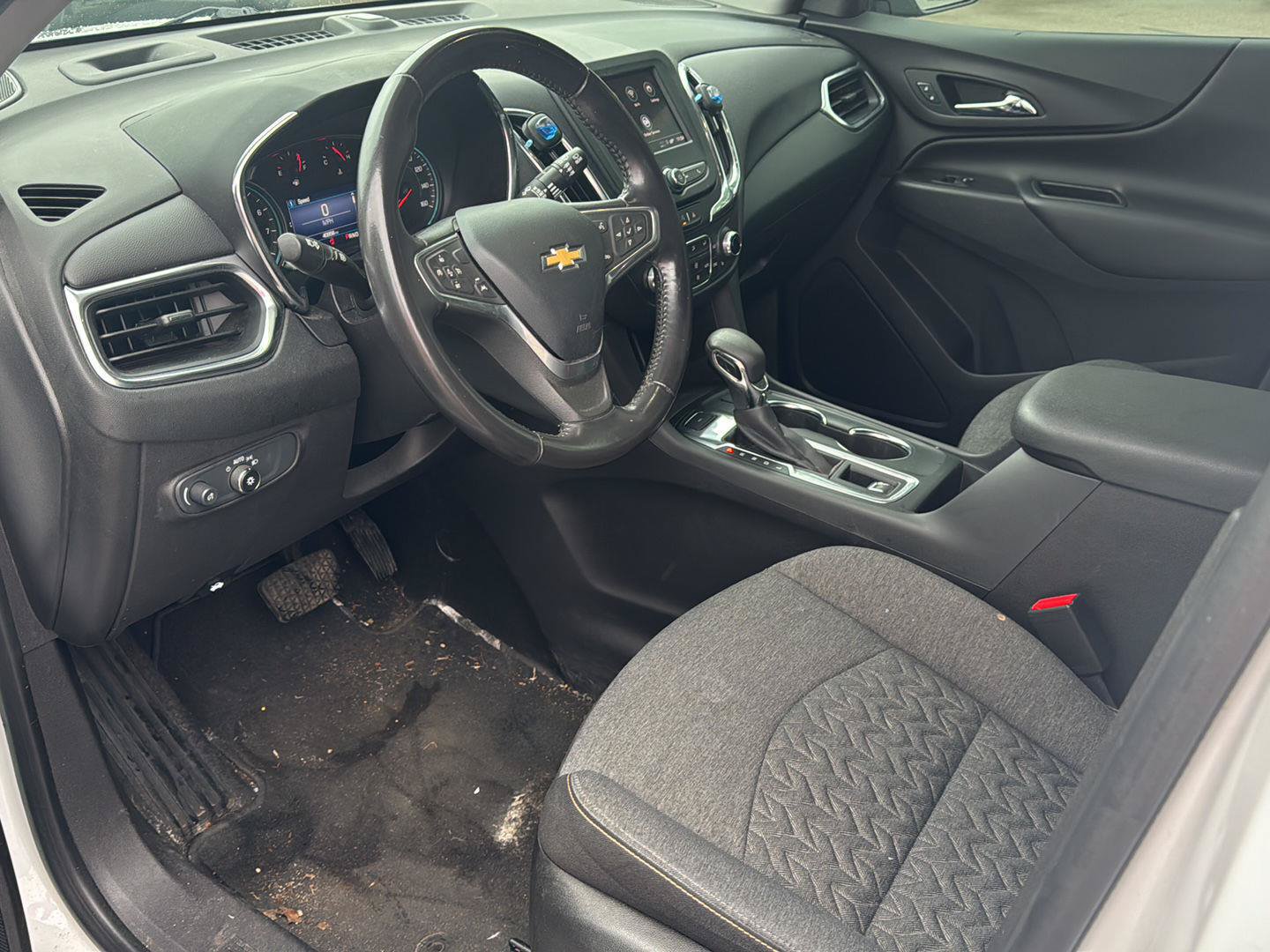 Used 2022 Chevrolet Equinox LT AWD/4WD image 11