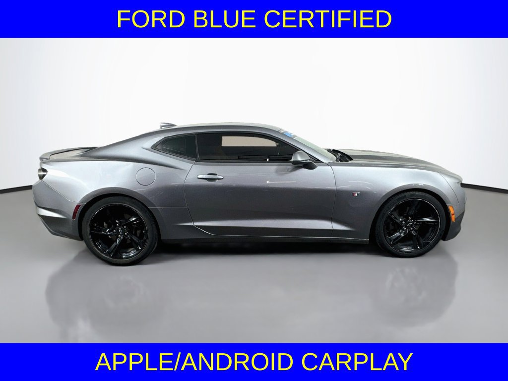 Used 2020 Chevrolet Camaro LT w/ RS Package RWD image 6