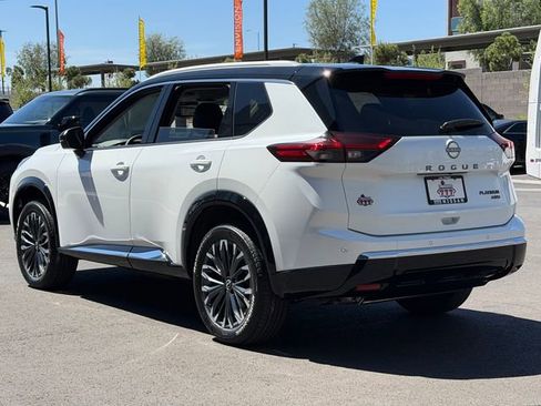 New 2026 Nissan Rogue Platinum AWD/4WD image 3