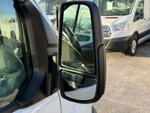 Used 2015 Ford Transit 250 130 Low Roof image 30