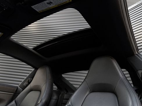 Certified 2023 Porsche 911 Carrera 4S AWD/4WD image 14