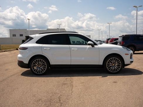 Used 2020 Porsche Cayenne AWD/4WD image 8