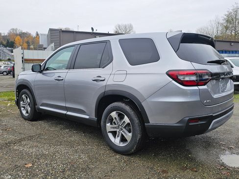 New 2025 Honda Pilot EX-L image 7