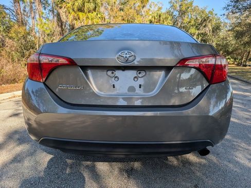 Used 2019 Toyota Corolla LE image 6