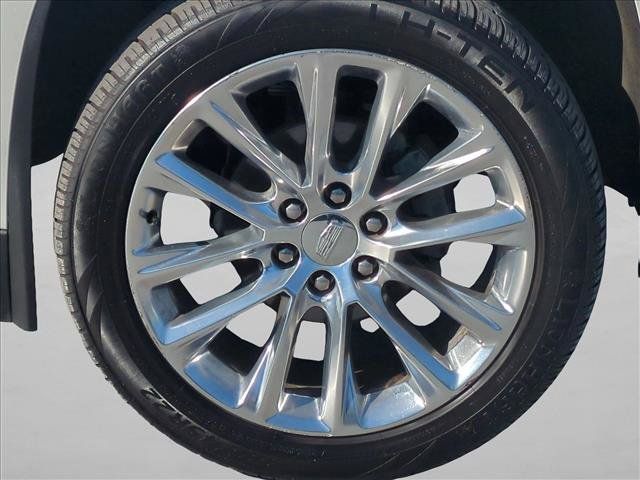 Used 2019 Cadillac Escalade ESV Luxury RWD image 28