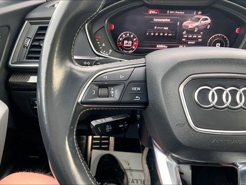 Used 2019 Audi SQ5 Prestige w/ Prestige Package image 21
