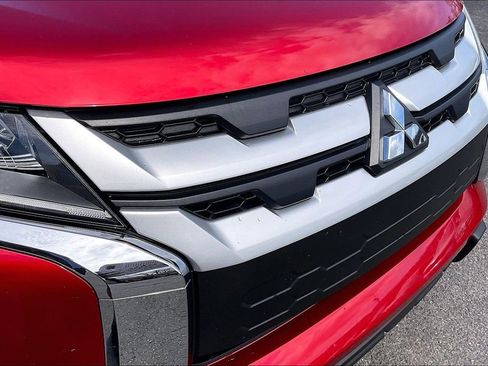 Used 2020 Mitsubishi Outlander Sport ES image 29