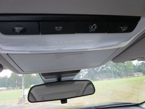 Used 2024 Nissan Altima 2.5 SV image 33