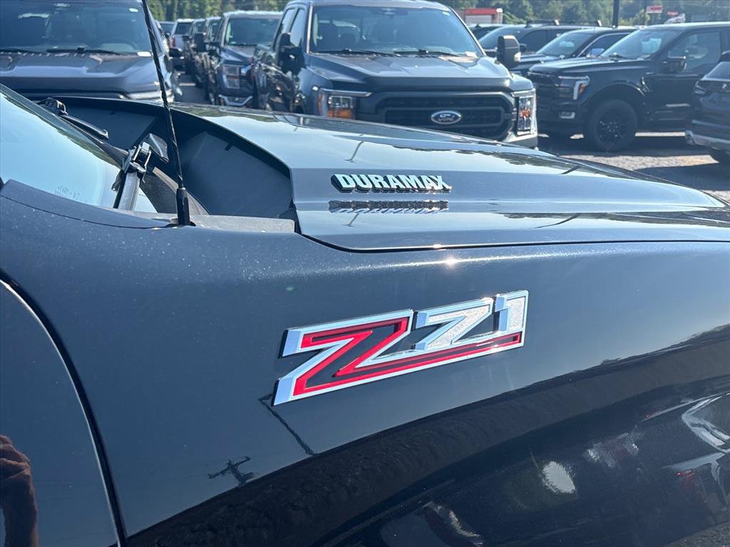 Used 2021 Chevrolet Silverado 1500 RST w/ Z71 Off-Road Package AWD/4WD image 11