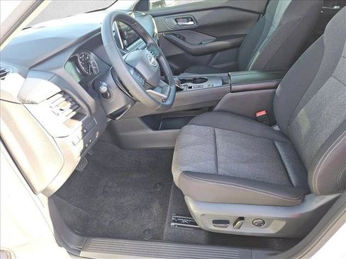 New 2026 Nissan Rogue SV image 4