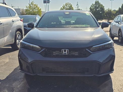 Used 2025 Honda Civic Sport image 2