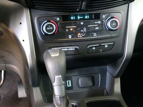 Used 2017 Ford Escape SE AWD/4WD image 20